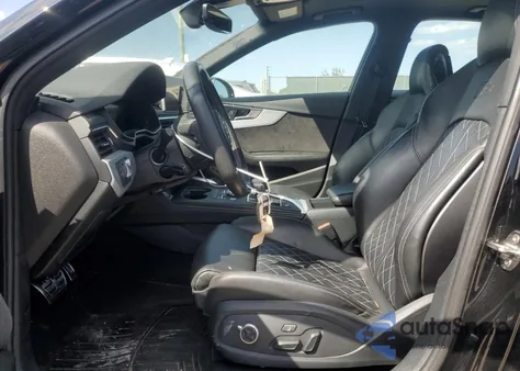 2018 Audi S4 Prestige z USA, uszkodzony, nr VIN WAUC4AF44JA058817